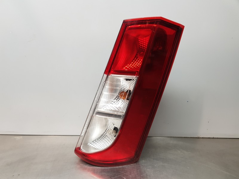 Recambio de piloto trasero derecho para dacia dokker acces referencia OEM IAM 265509604R  