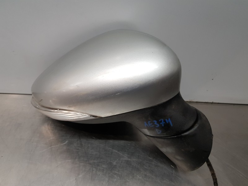 Recambio de retrovisor derecho para ford fiesta (ccn) confort referencia OEM IAM 2104865 C1BB17682DD 