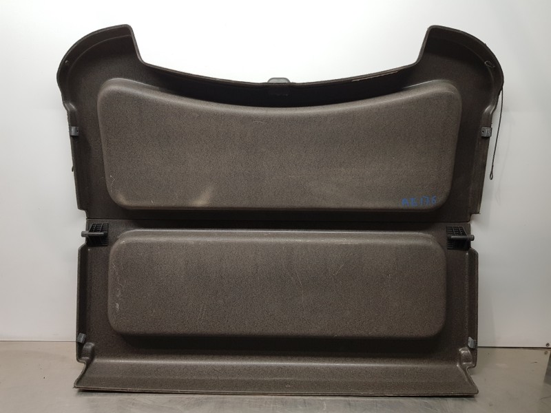 Recambio de bandeja trasera para dacia duster ambiance referencia OEM IAM 794201913R  