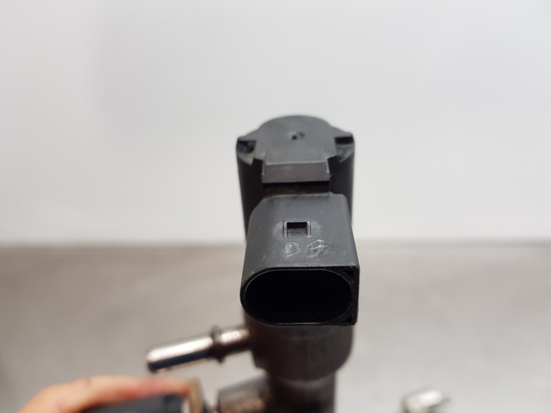 Recambio de rampa inyectora para ford transit custom kasten custom referencia OEM IAM HG9Q9D280AA  