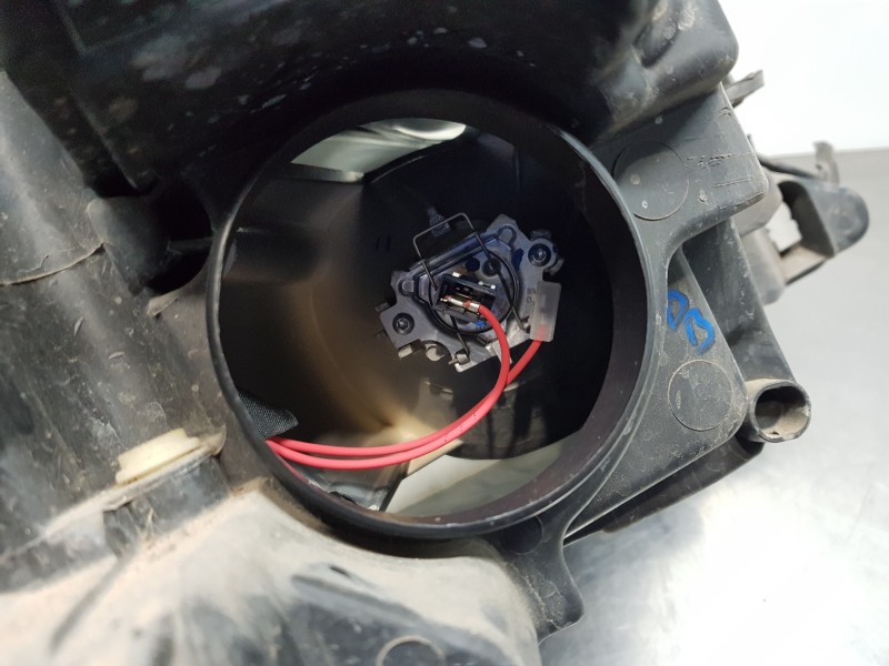 Recambio de faro izquierdo para peugeot 207 urban referencia OEM IAM 620895  