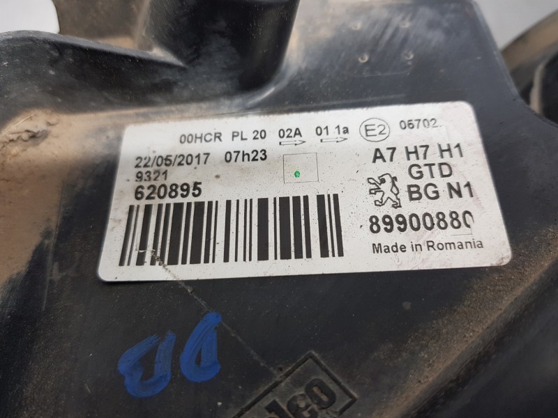 Recambio de faro izquierdo para peugeot 207 urban referencia OEM IAM 620895  