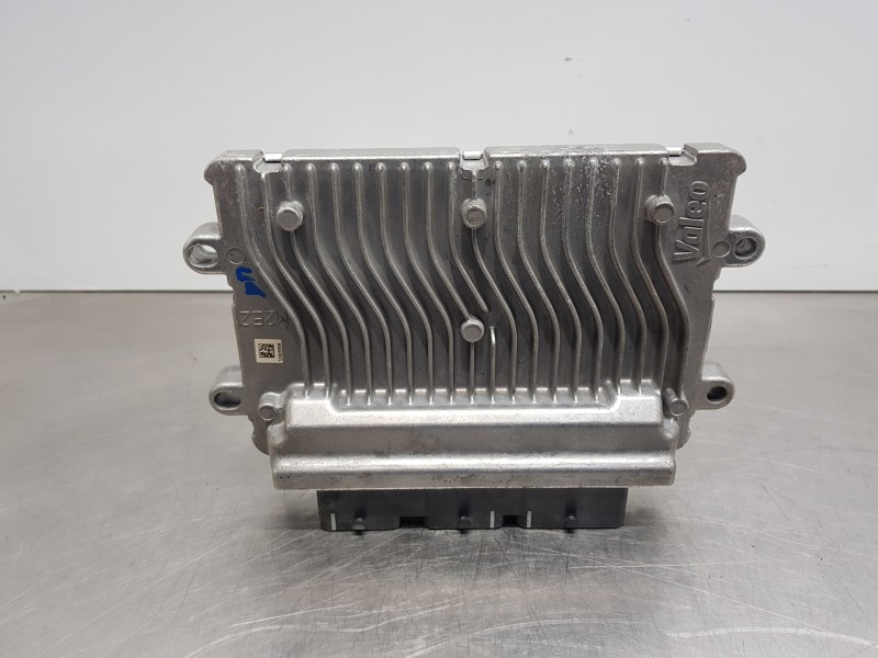 Recambio de centralita motor uce para peugeot 207 urban referencia OEM IAM 9665424480 8150138187 