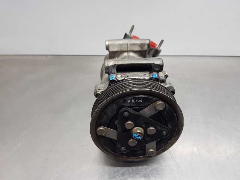 Recambio de compresor aire acondicionado para peugeot 207 urban referencia OEM IAM 9659875780  