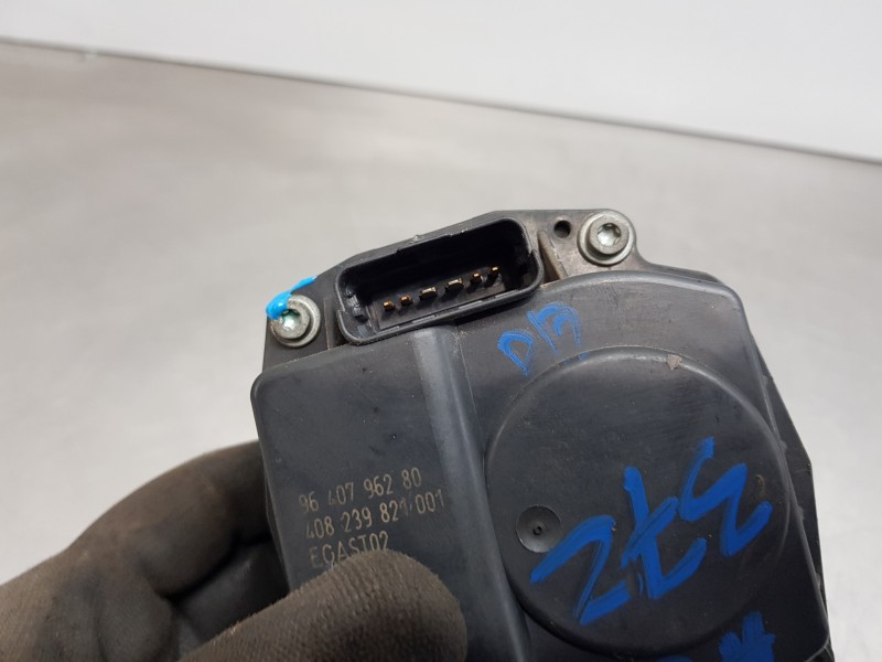 Recambio de caja mariposa para peugeot 207 urban referencia OEM IAM 9640796280  