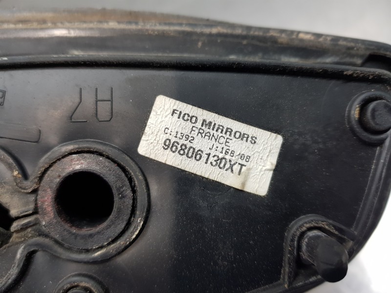 Recambio de retrovisor derecho para peugeot 207 urban referencia OEM IAM 8149ZF  