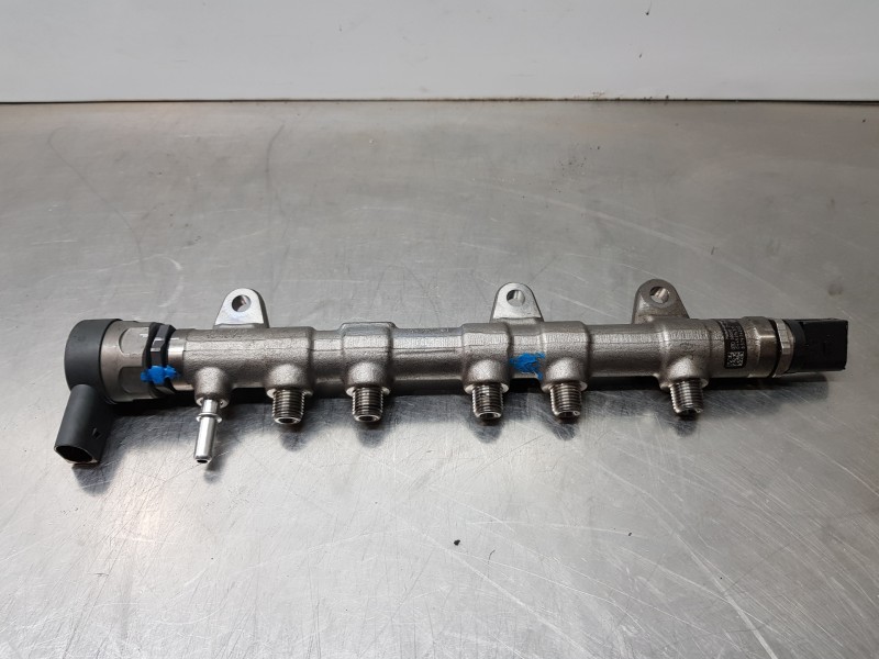 Recambio de rampa inyectora para bmw serie x3 (g01) xdrive20d referencia OEM IAM 13538579240 0281006886 