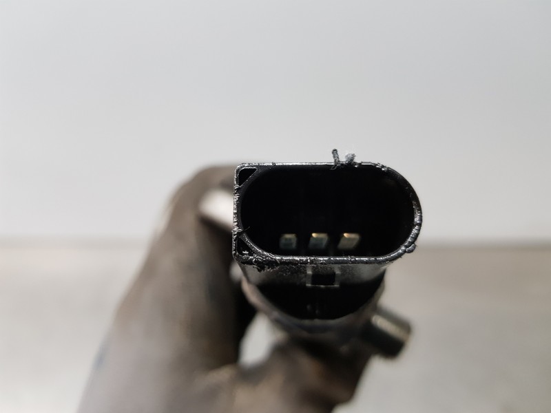 Recambio de rampa inyectora para bmw serie x3 (g01) xdrive20d referencia OEM IAM 13538579240 0281006886 