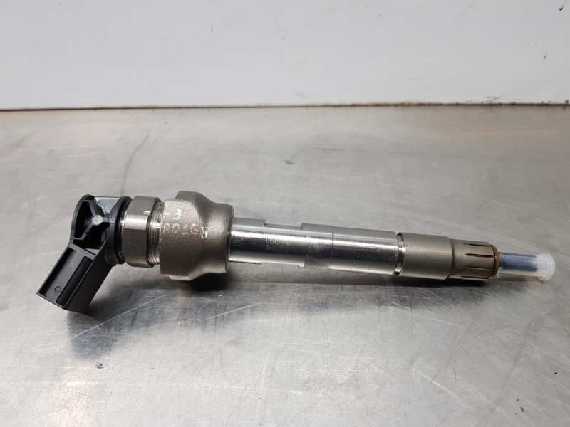 Recambio de inyector para bmw serie x3 (g01) xdrive20d referencia OEM IAM 0445111009  