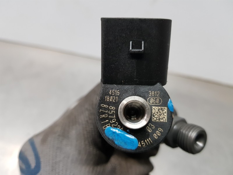 Recambio de inyector para bmw serie x3 (g01) xdrive20d referencia OEM IAM 0445111009  