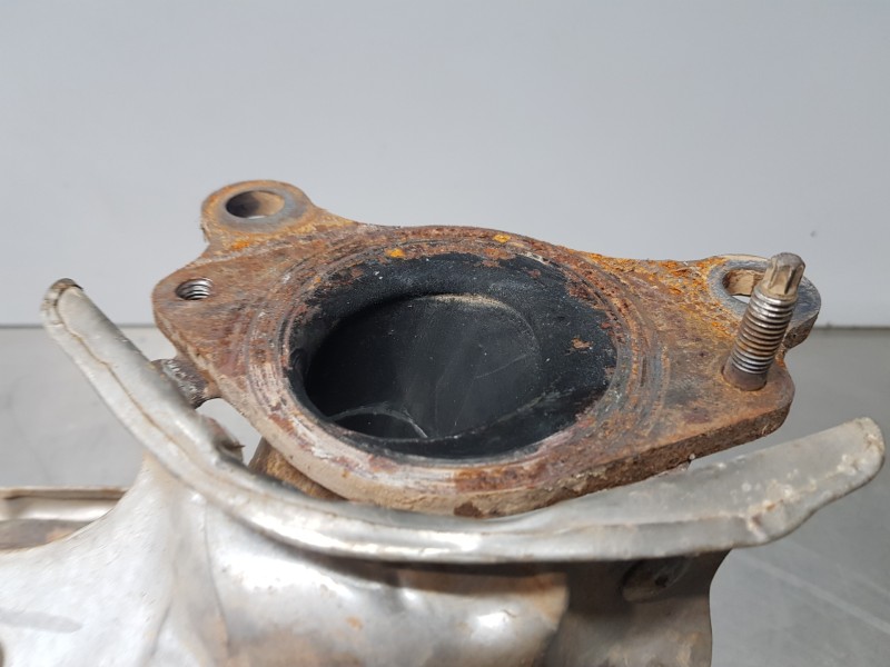 Recambio de catalizador para nissan pulsar (c13) fastback referencia OEM IAM 2090000Q1K 208A01133R H8201530077