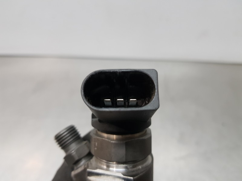 Recambio de inyector para bmw serie x3 (g01) xdrive20d referencia OEM IAM 0445111009  