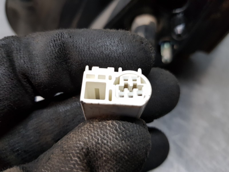 Recambio de retrovisor derecho para suzuki grand vitara jb (jt) jlx referencia OEM IAM 8470165J00ZDL  