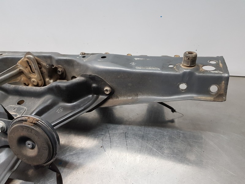 Recambio de panel frontal para suzuki grand vitara jb (jt) jlx referencia OEM IAM 5823065J00 5822065J00 