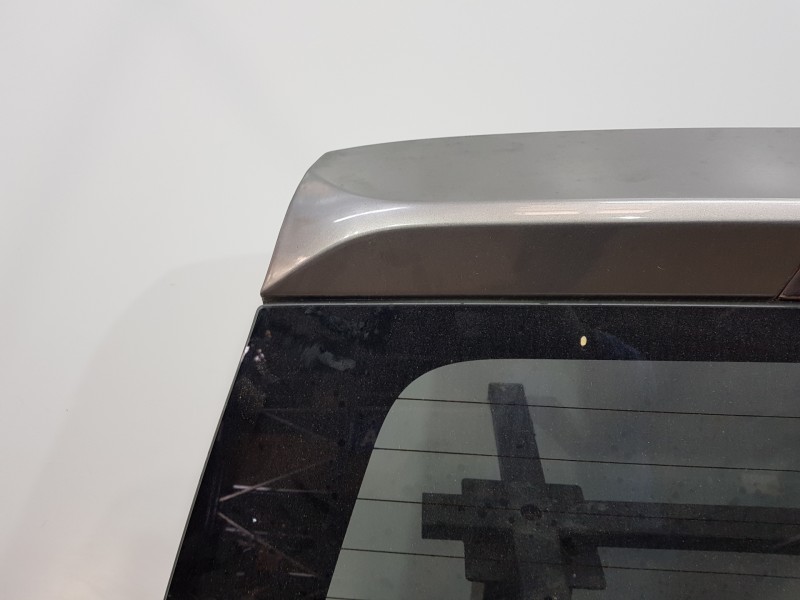 Recambio de porton trasero para suzuki grand vitara jb (jt) jlx referencia OEM IAM 6910065830  