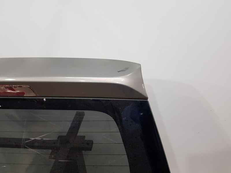 Recambio de porton trasero para suzuki grand vitara jb (jt) jlx referencia OEM IAM 6910065830  