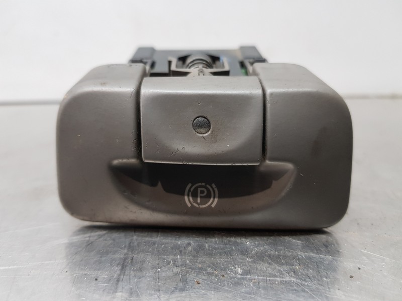 Recambio de freno de mano electrico para renault scenic ii authentique referencia OEM IAM 8200243681  