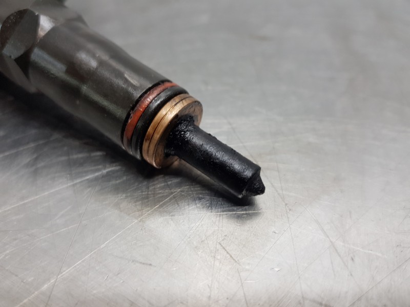 Recambio de inyector para volkswagen golf v berlina (1k1) highline referencia OEM IAM 0414720215  