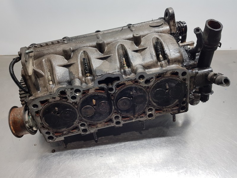 Recambio de culata para volkswagen golf v berlina (1k1) highline referencia OEM IAM 03G103351C  
