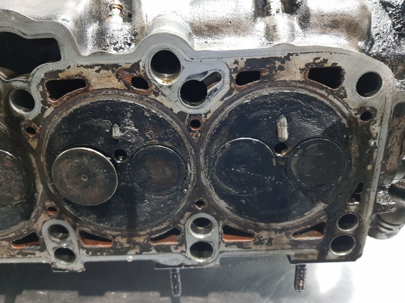 Recambio de culata para volkswagen golf v berlina (1k1) highline referencia OEM IAM 03G103351C  