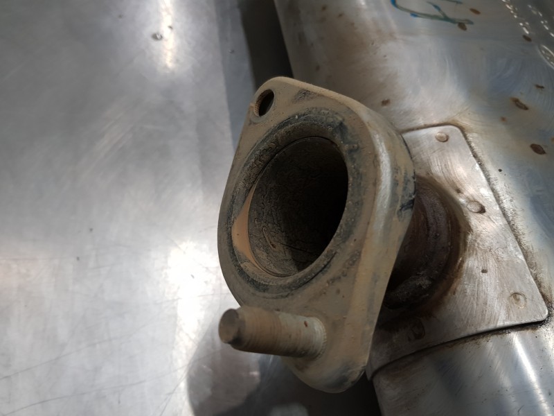 Recambio de silenciador trasero para hyundai tucson klass referencia OEM IAM 28710D3890  