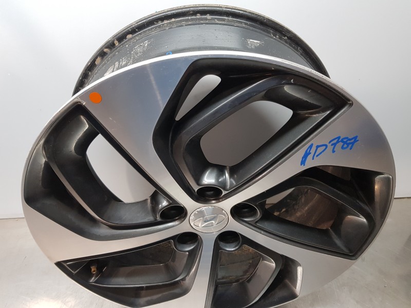 Recambio de llanta para hyundai tucson klass referencia OEM IAM 52910D7460  