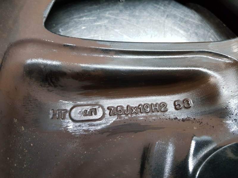 Recambio de llanta para hyundai tucson klass referencia OEM IAM 52910D7460  