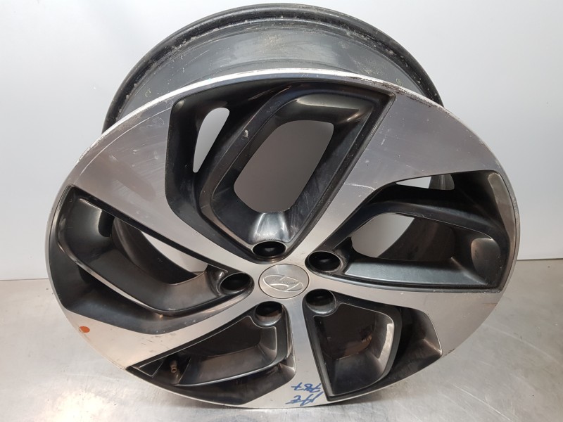 Recambio de llanta para hyundai tucson klass referencia OEM IAM 52910D7460  