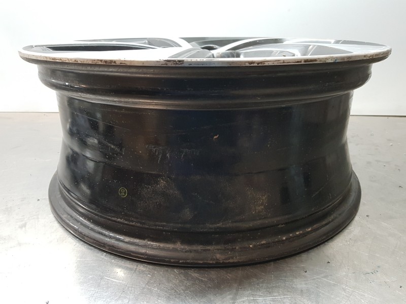 Recambio de llanta para hyundai tucson klass referencia OEM IAM 52910D7460  