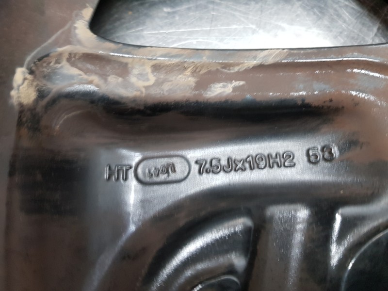 Recambio de llanta para hyundai tucson klass referencia OEM IAM 52910D7460  