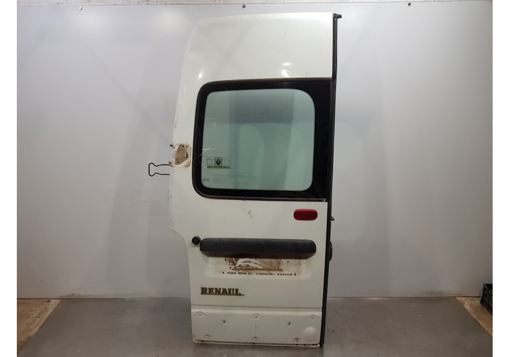 Recambio de porton trasero izquierdo para renault master ii phase 2 caja cerrada furgón referencia OEM IAM 7751477912  