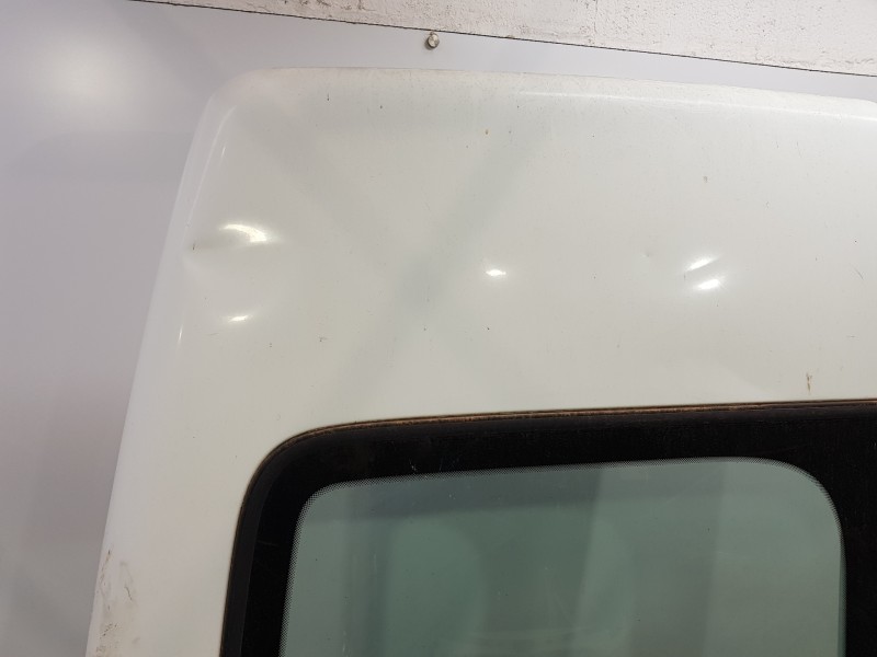 Recambio de porton trasero izquierdo para renault master ii phase 2 caja cerrada furgón referencia OEM IAM 7751477912  