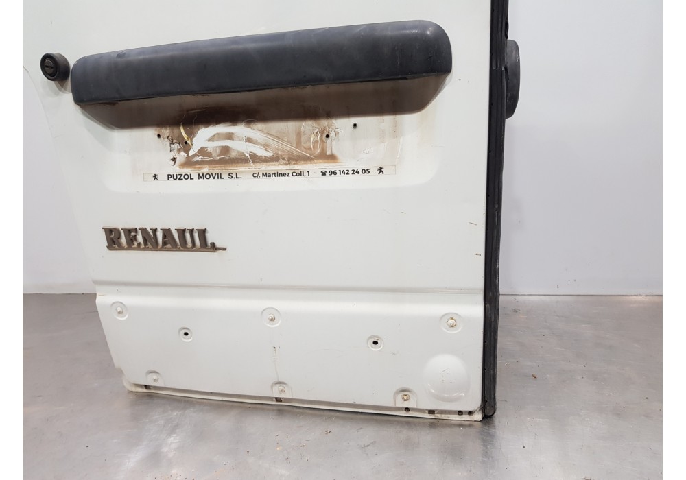 Recambio de porton trasero izquierdo para renault master ii phase 2 caja cerrada furgón referencia OEM IAM 7751477912  