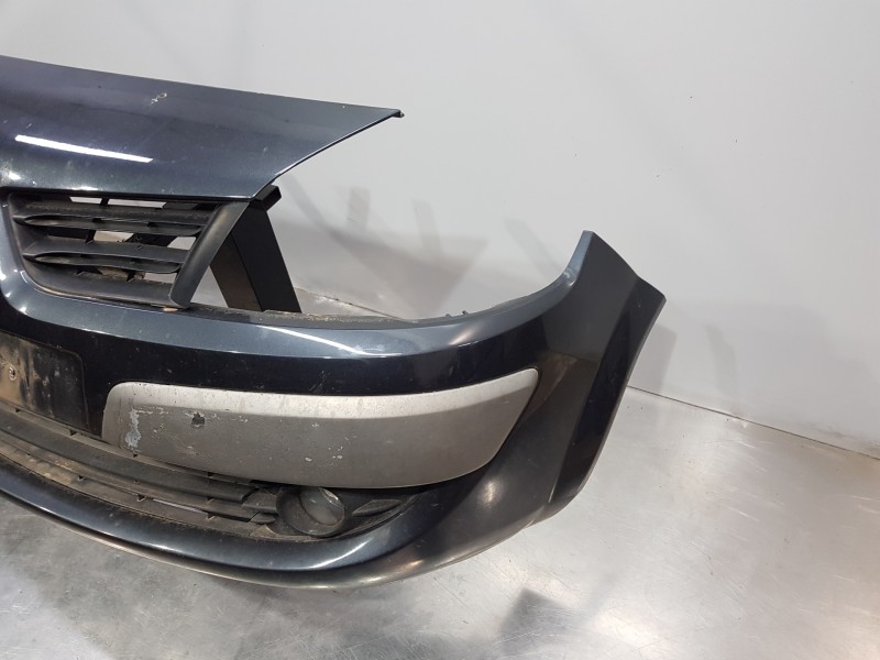 Recambio de paragolpes delantero para renault scenic ii adventure referencia OEM IAM 7701477299  