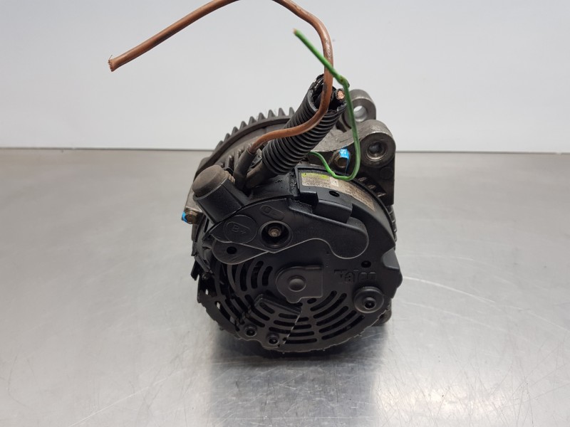 Recambio de alternador para peugeot 206 berlina xt referencia OEM IAM 9635342080  