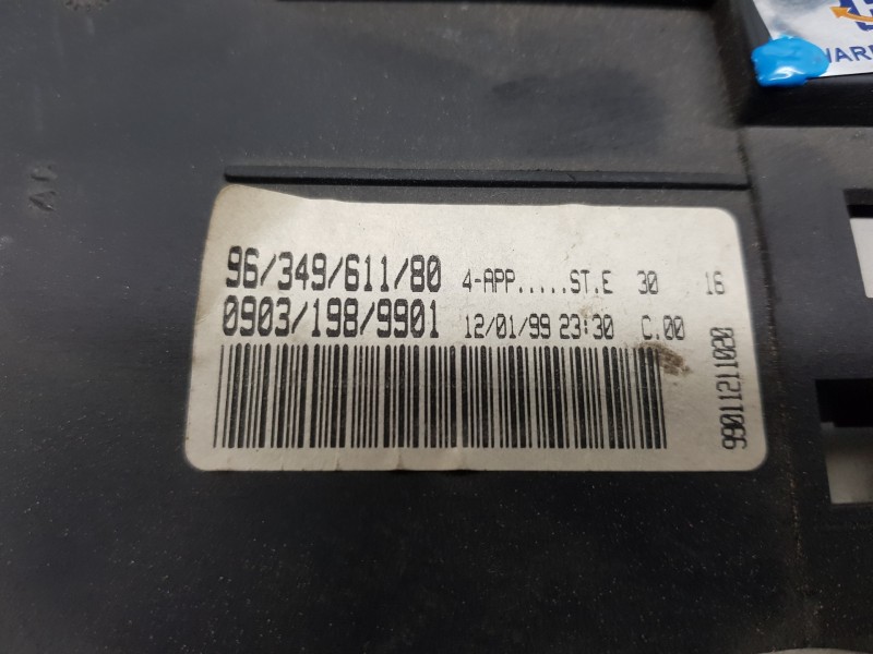 Recambio de cuadro instrumentos para peugeot 206 berlina xt referencia OEM IAM 9634961180  
