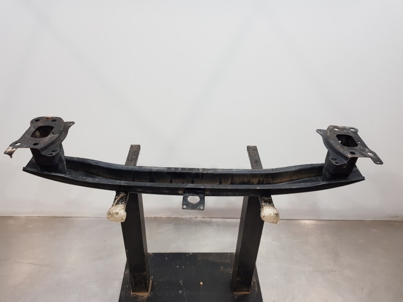 Recambio de refuerzo paragolpes delantero para volkswagen golf v berlina (1k1) highline referencia OEM IAM   