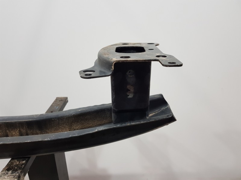 Recambio de refuerzo paragolpes delantero para volkswagen golf v berlina (1k1) highline referencia OEM IAM   