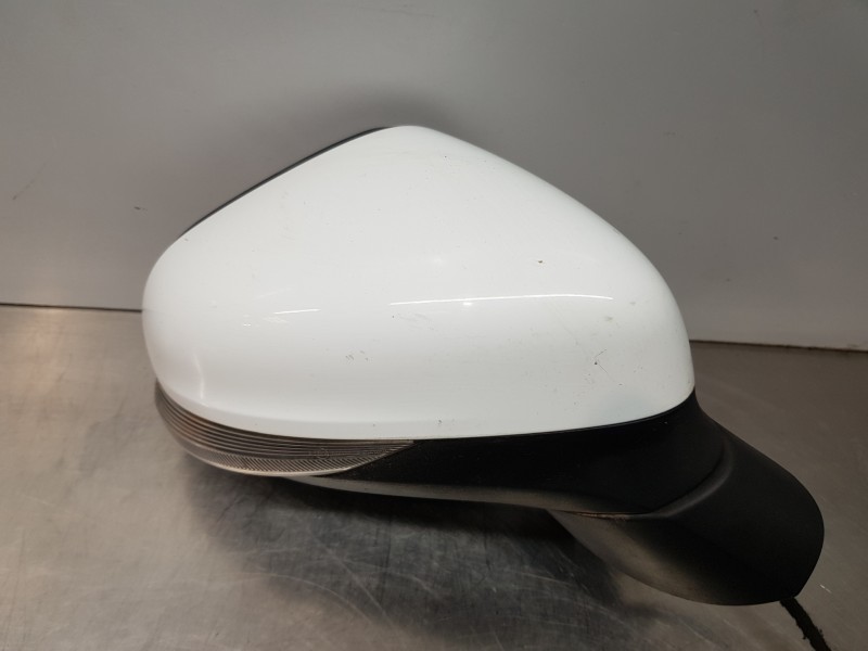 Recambio de retrovisor derecho para ford fiesta (ce1) essence referencia OEM IAM 2477533  
