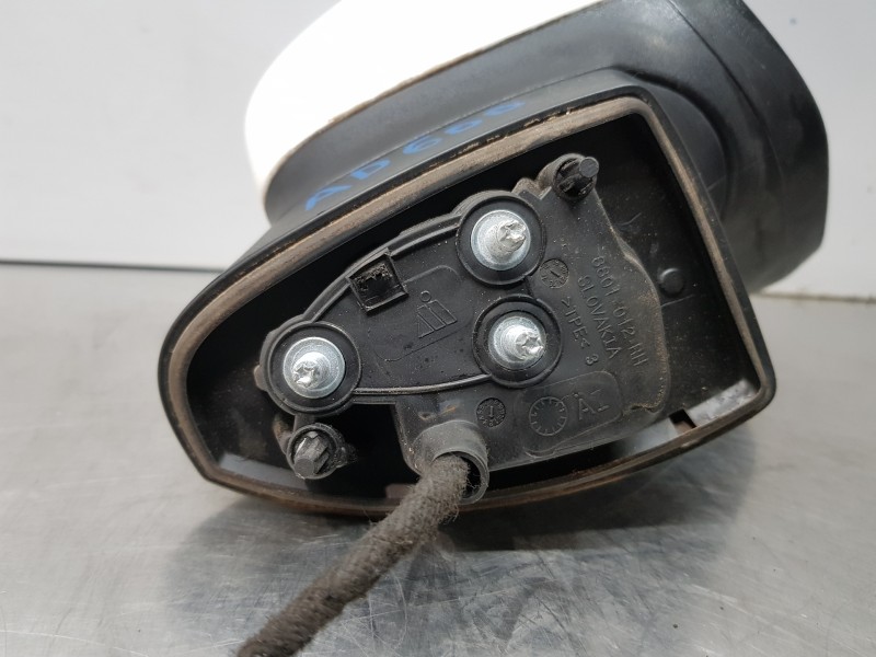 Recambio de retrovisor derecho para ford fiesta (ce1) essence referencia OEM IAM 2477533  