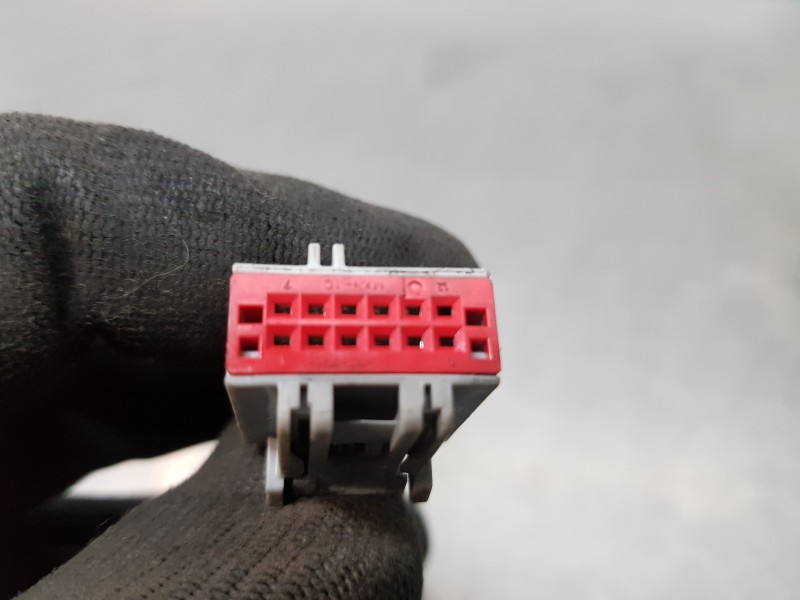 Recambio de retrovisor derecho para ford fiesta (ce1) essence referencia OEM IAM 2477533  