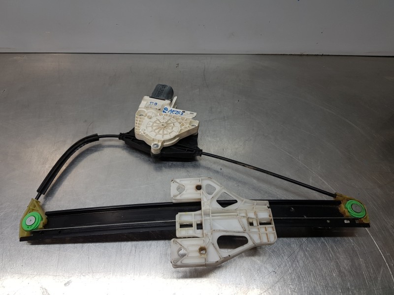 Recambio de elevalunas trasero derecho para audi q3 (8ug) advanced referencia OEM IAM 8U0839462  