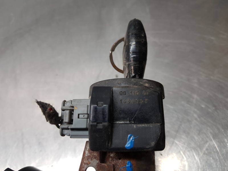 Recambio de antirrobo para nissan primastar (x..) furgón referencia OEM IAM 93196549 93196549 