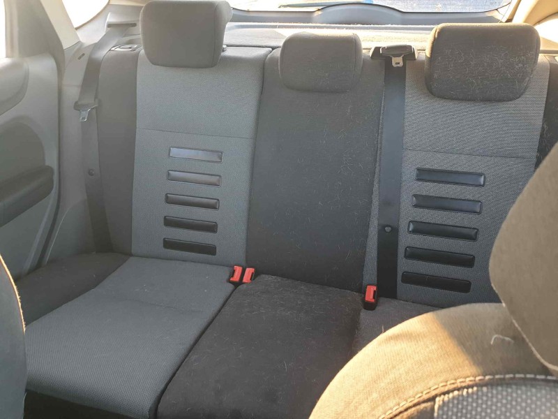 ford focus berlina (cap) del año 2008