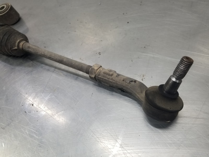 Recambio de cremallera direccion para ford fiesta (cb1) active referencia OEM IAM 1877055  