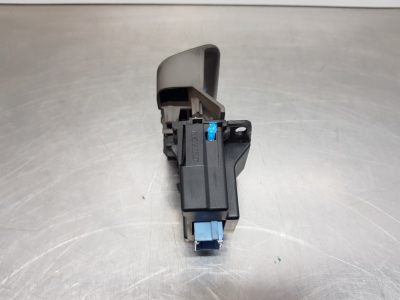 Recambio de freno de mano electrico para renault scenic ii adventure referencia OEM IAM 8200610146  