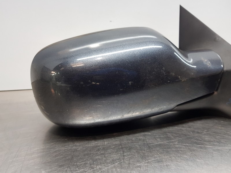 Recambio de retrovisor derecho para renault scenic ii adventure referencia OEM IAM 7701068385  