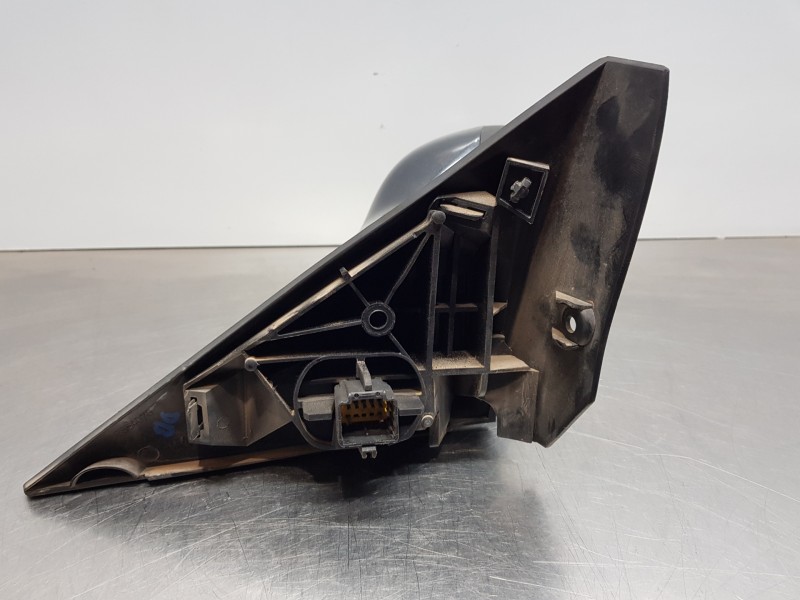 Recambio de retrovisor derecho para renault scenic ii adventure referencia OEM IAM 7701068385  
