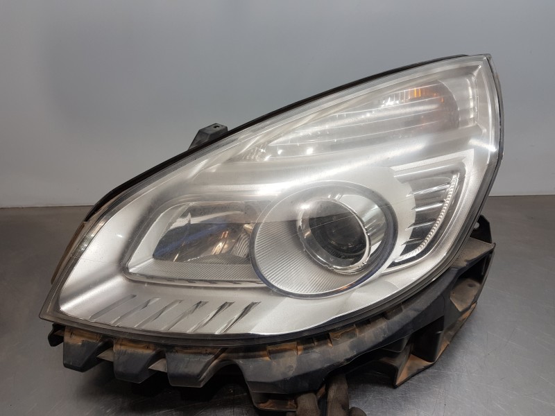 Recambio de faro izquierdo para renault scenic ii adventure referencia OEM IAM 260605051R  