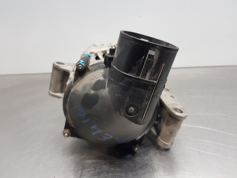 Recambio de alternador para ford mondeo berlina (ge) ghia referencia OEM IAM 1478608  